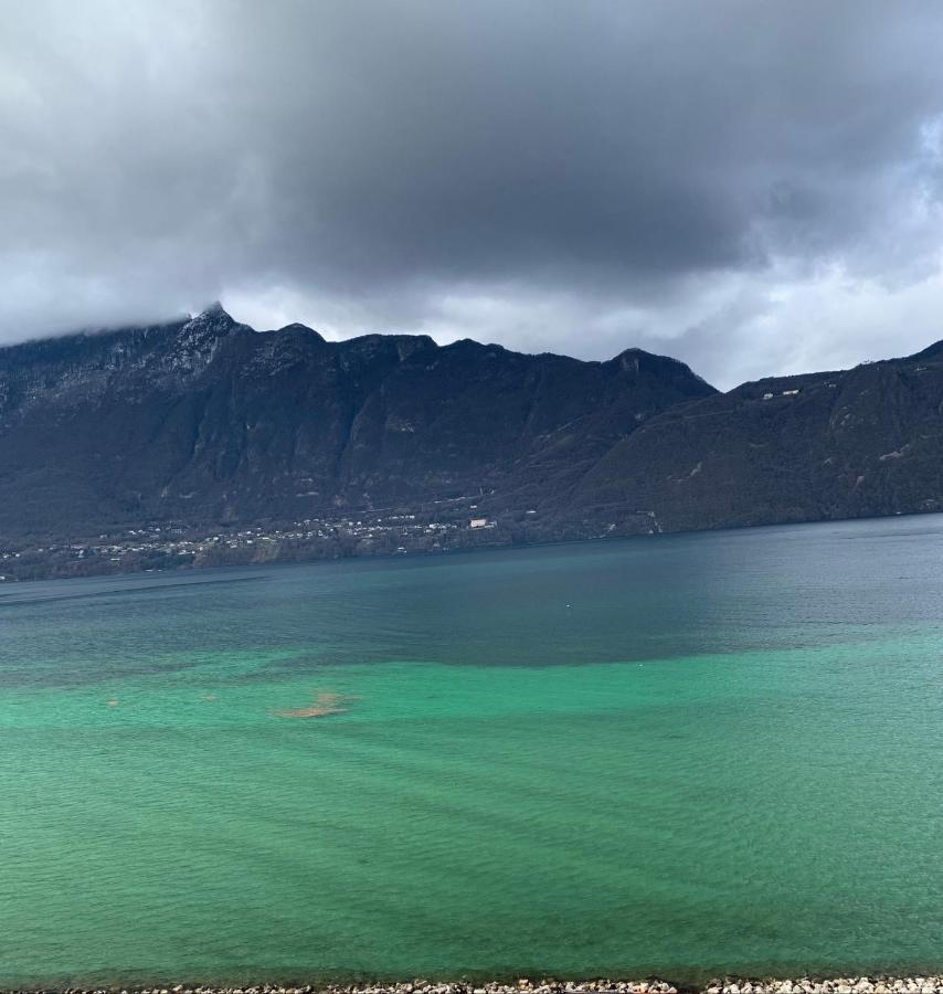 Le Lamartine, Vue Magnifique Face Au Lac Du Bourget 엑스레뱅 외부 사진